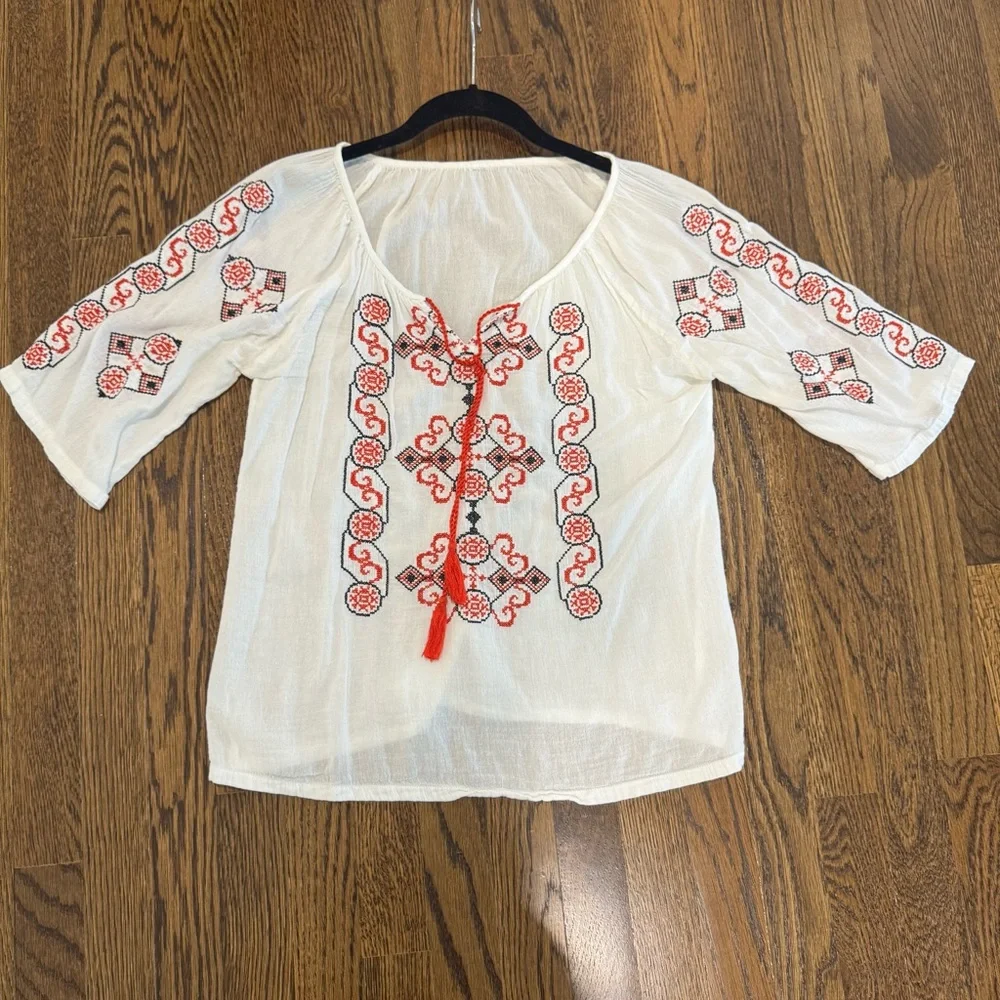 Embroidered Ukrainian Vyshyvanka Peasant Blouse with 3/4 Sleeves - Picture 1 of 3